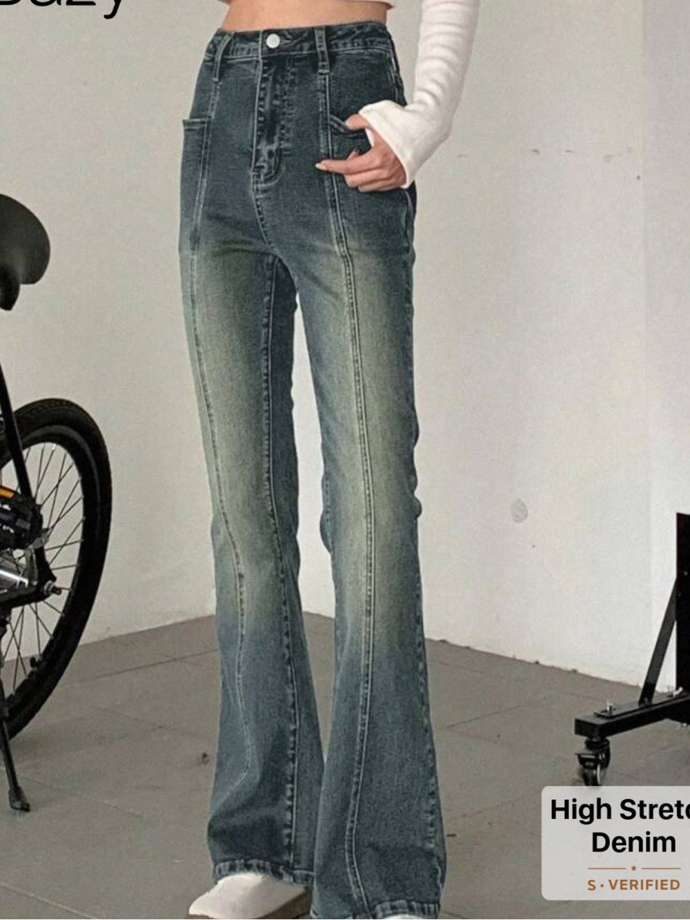 Dazy High-Waist Flared Jeans in Washed Dark Gray - Women size small NWT